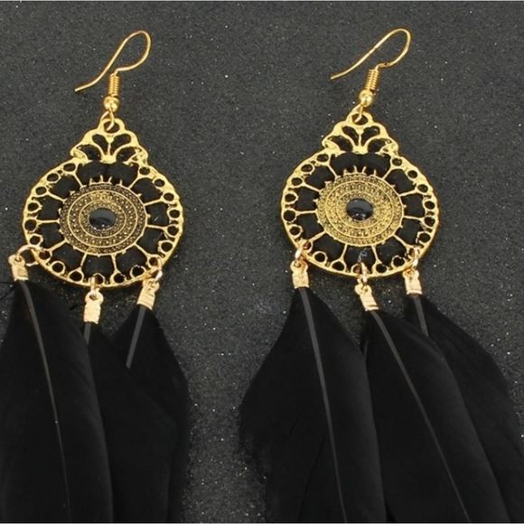 NEW MEDIALION BLACK FEATHER EARRINGS - Picture 2 of 4